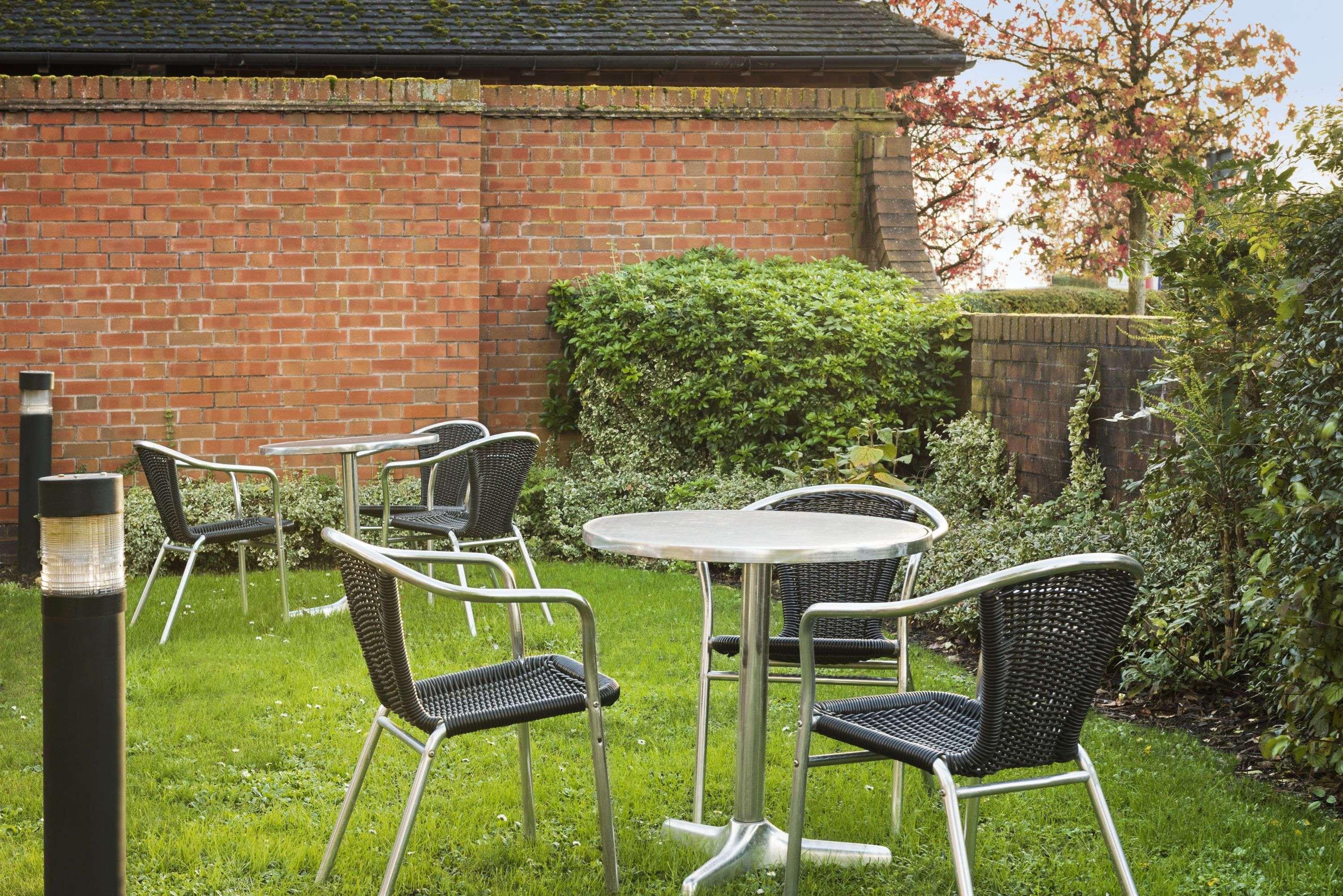 Days Inn Tewkesbury Strensham Zewnętrze zdjęcie