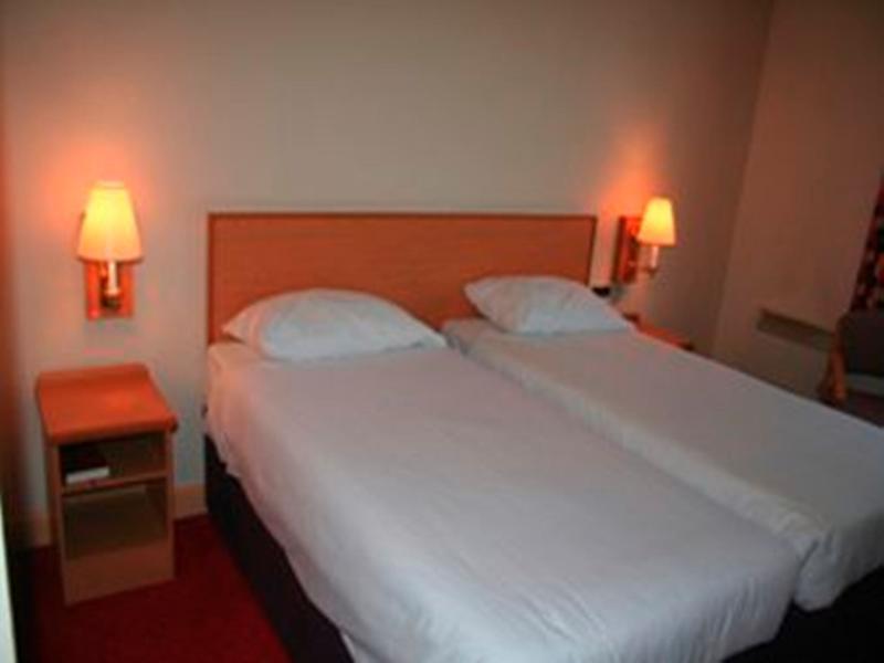 Days Inn Tewkesbury Strensham Zewnętrze zdjęcie