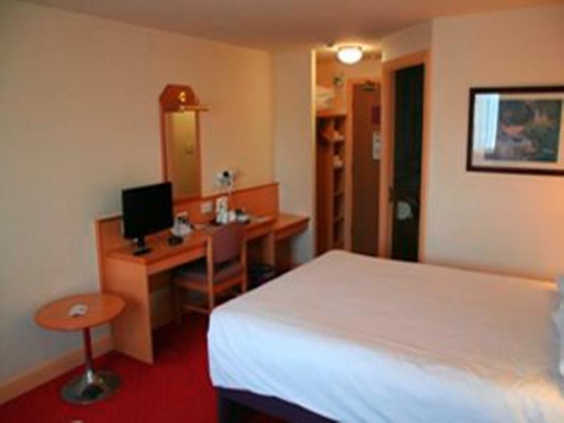 Days Inn Tewkesbury Strensham Pokój zdjęcie