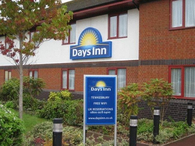 Days Inn Tewkesbury Strensham Zewnętrze zdjęcie